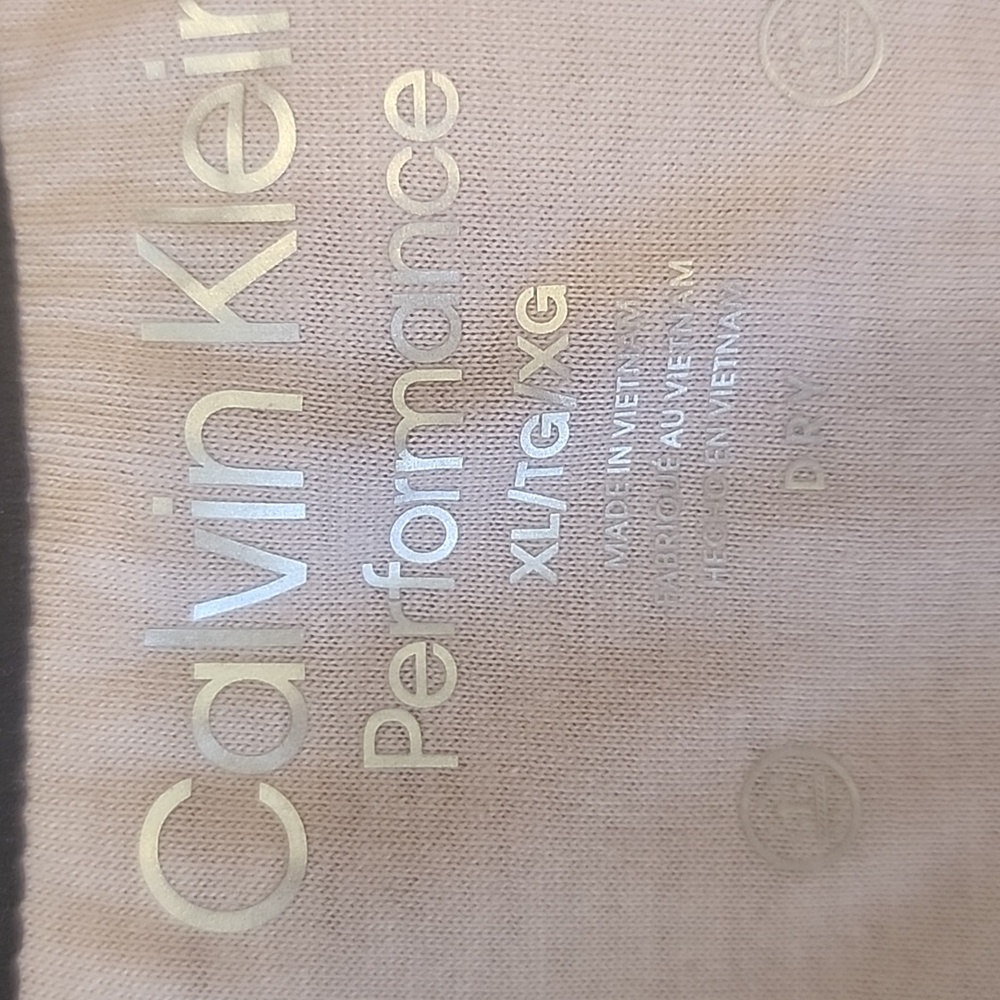 Calvin Klein Women's Soft Pink Hooded Ski Jacket. - Picture 9 of 12